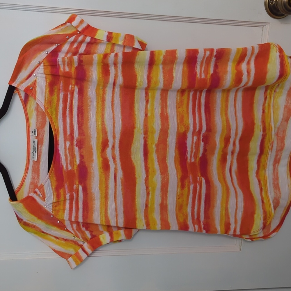 John Paul Richard Petite Sz L Orange, Fuchsia, Yellow and White Short Sleeve Top